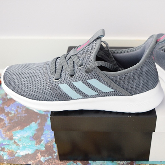 New Used Women s Shoes Boots Heels Sandals Sneakers ksl com New Used Women s Shoes Boots Heels Sandals Sneakers ksl com
